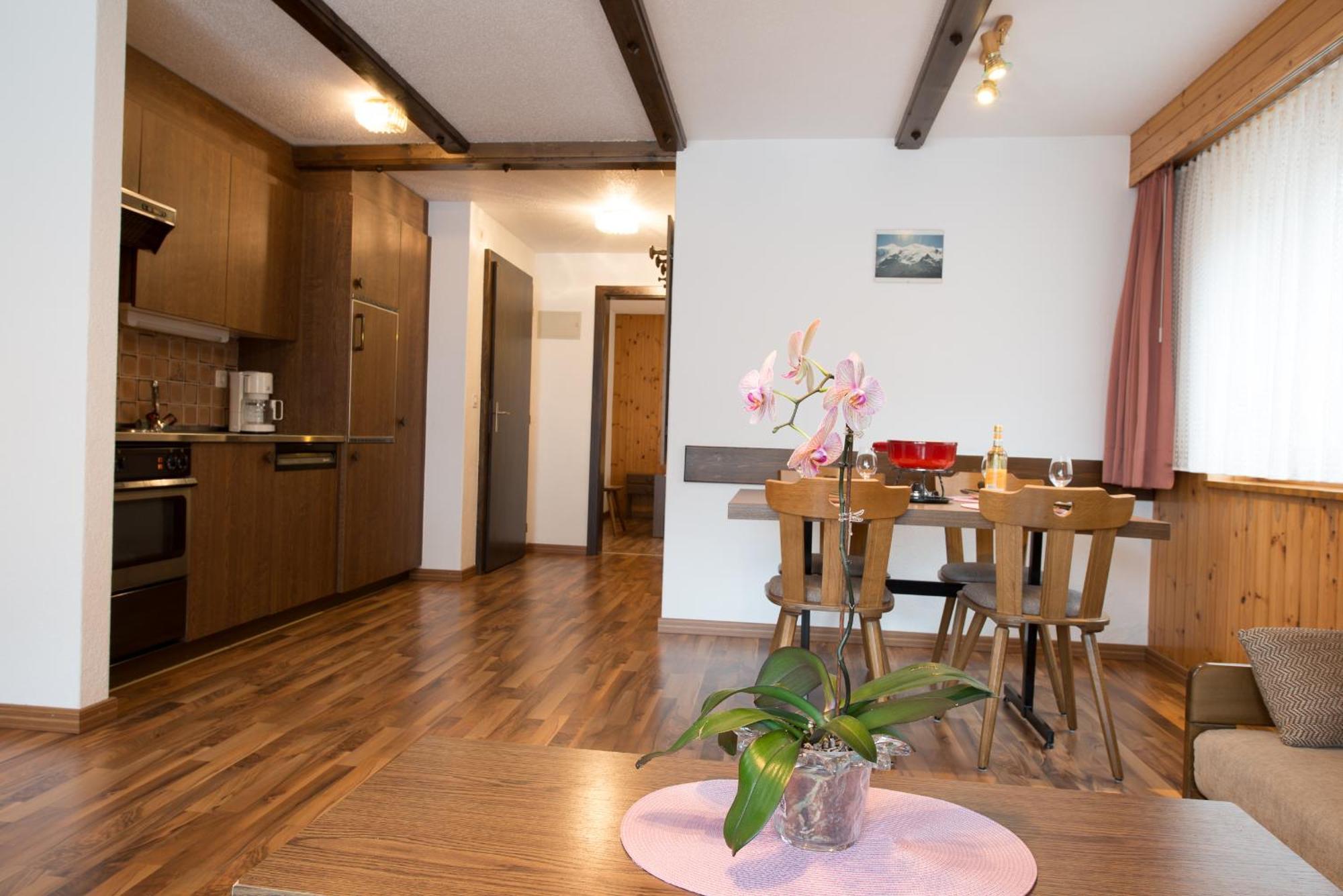 Haus Alba Apartment Saas-Almagell Cameră foto
