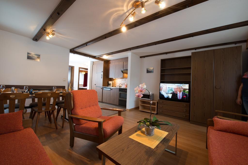 Haus Alba Apartment Saas-Almagell Cameră foto